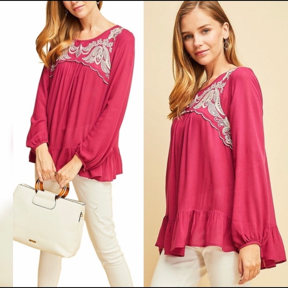 💕BEAUTIFUL EMBROIDERED BOHO TOP💕